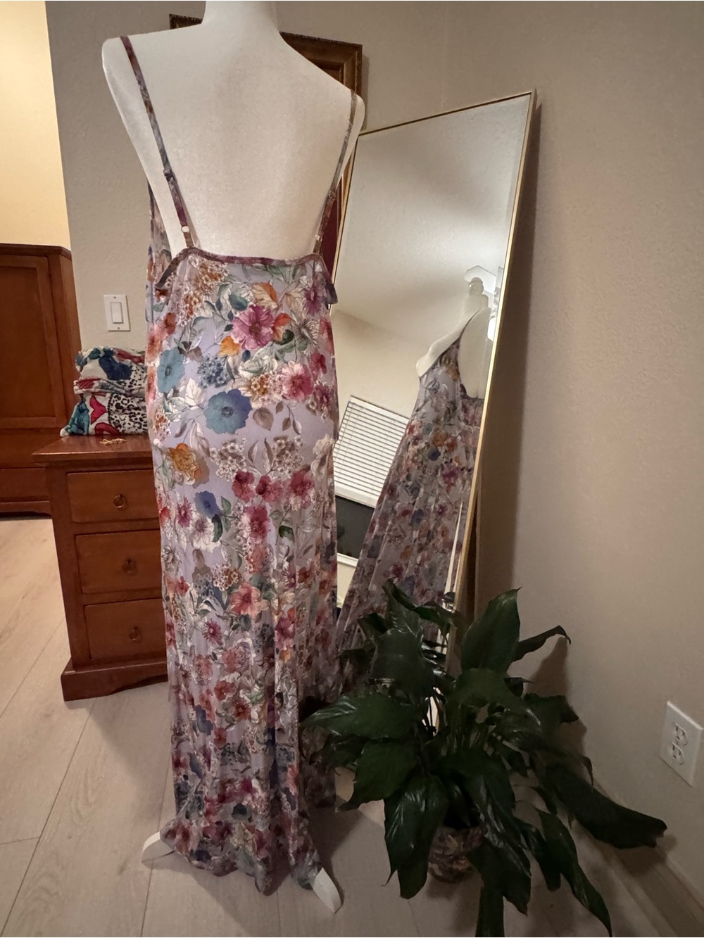 NWT Johnny Was Mazzy Ruched Flora Maxi Dress M - Picture 16 of 16